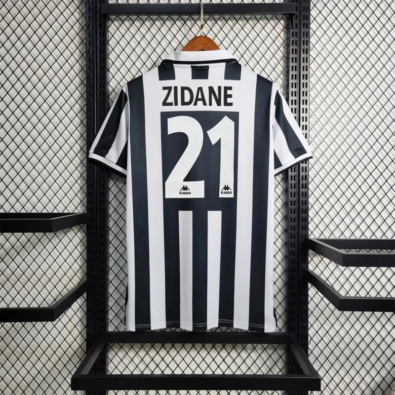 Juventus Retro Soccer Jersey Home Custom Shirt 1995-97