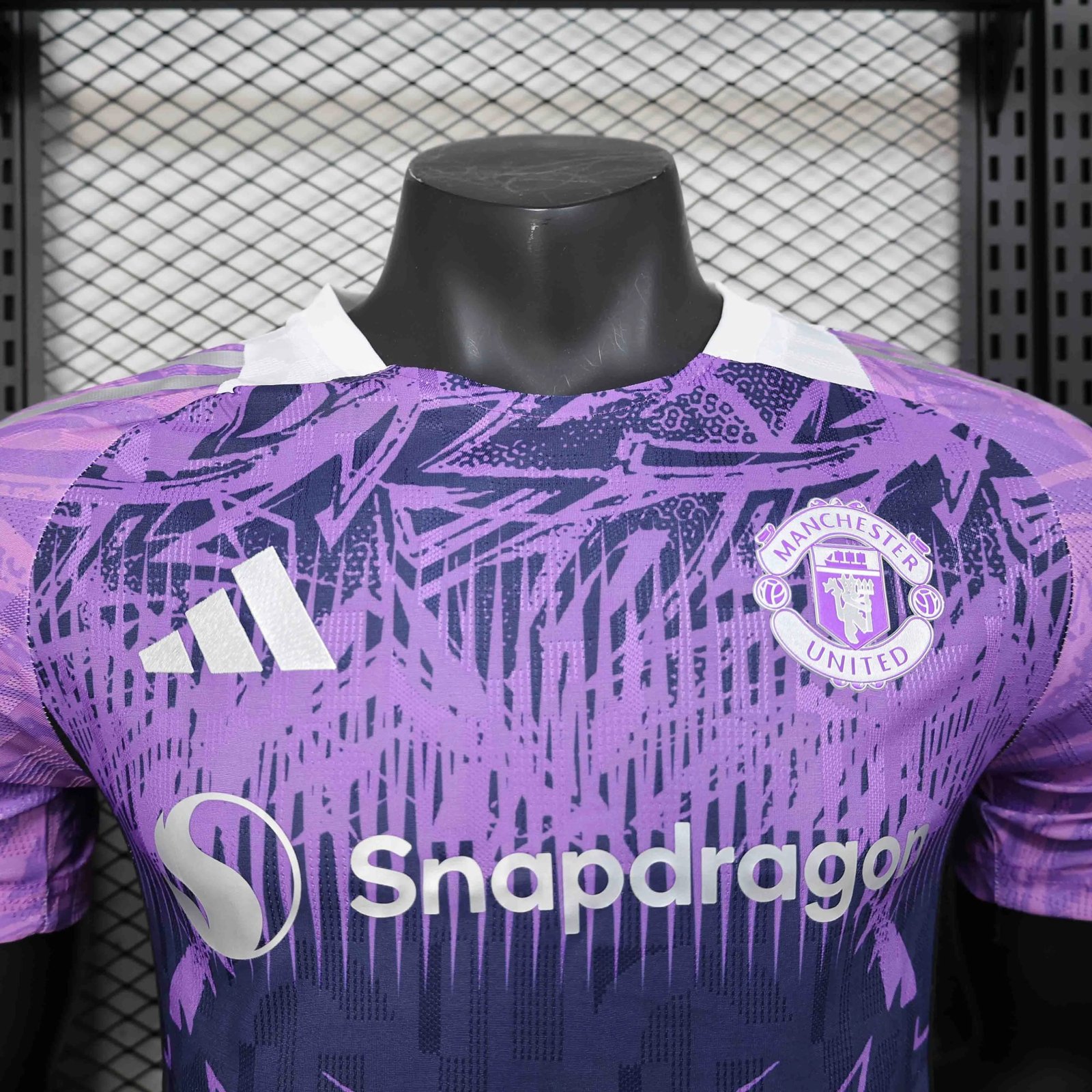 Manchester United Authentic Special Edition Football Jersey Shirt 2024/25
