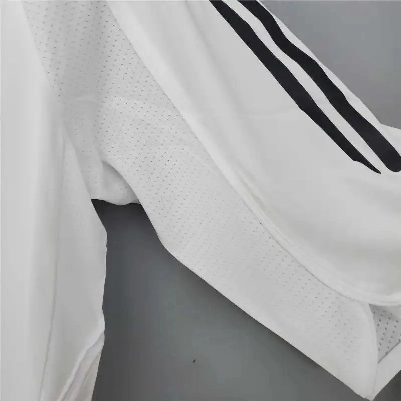 Real Madrid Retro Jersey Home Custom Soccer Shirt 2005-06