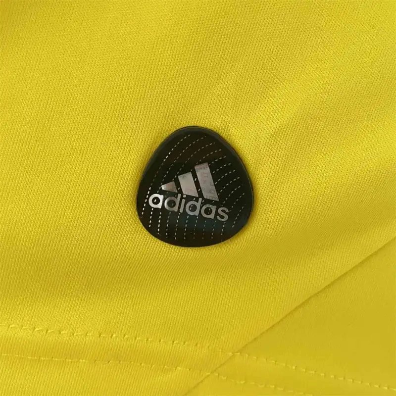 Real Madrid Retro Jersey Away Goalkeeper Yellow Soccer Custom Shirt 2011/12