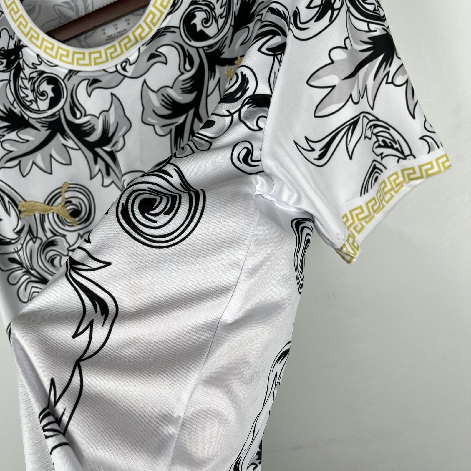 Italy Soccer Jersey x Versace White Special Edition Custom Shirt 2024