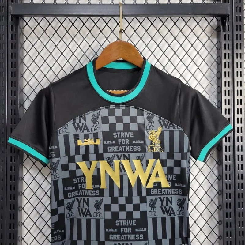 Liverpool Football Jersey x LeBron James Joint Kids Kit Jersey+Shorts 2024/25