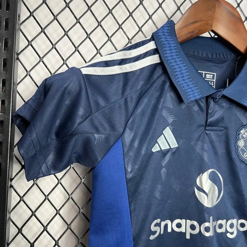 Manchester United Away Kids Kit Jersey+Shorts 2024/25