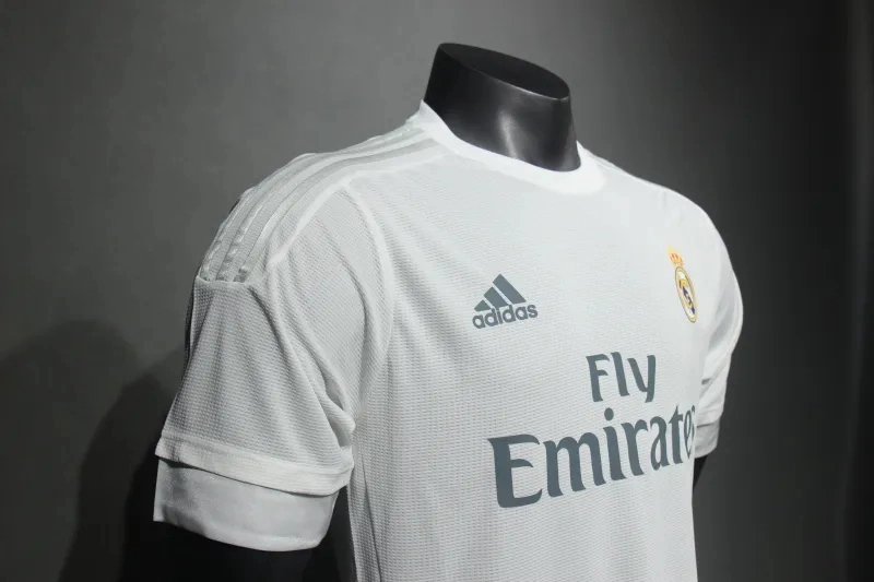 Real Madrid Authentic Retro Jersey Home Soccer Shirt 2015/16