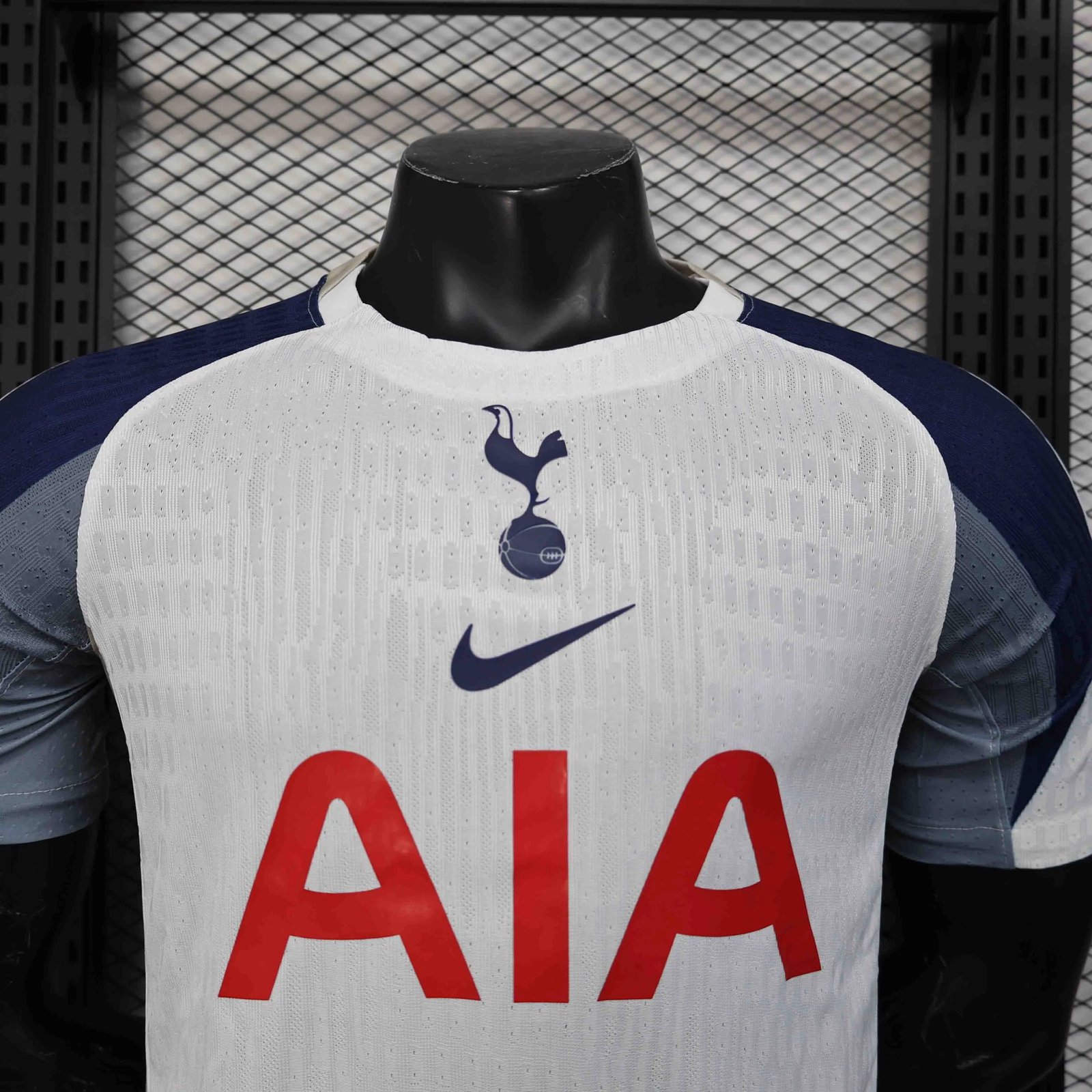 Tottenham Hotspur Authentic Football Jersey Home Shirt 2025/26