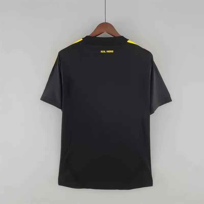 Real Madrid Retro Jersey Away Goalkeeper Black Soccer Custom Shirt 2011/12
