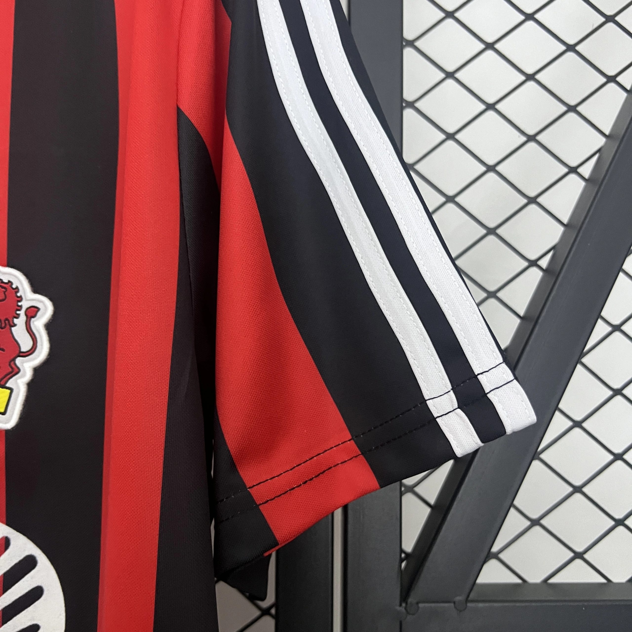 Bayer 04 Leverkusen Retro Soccer Jersey Home Custom Shirt 2001/02