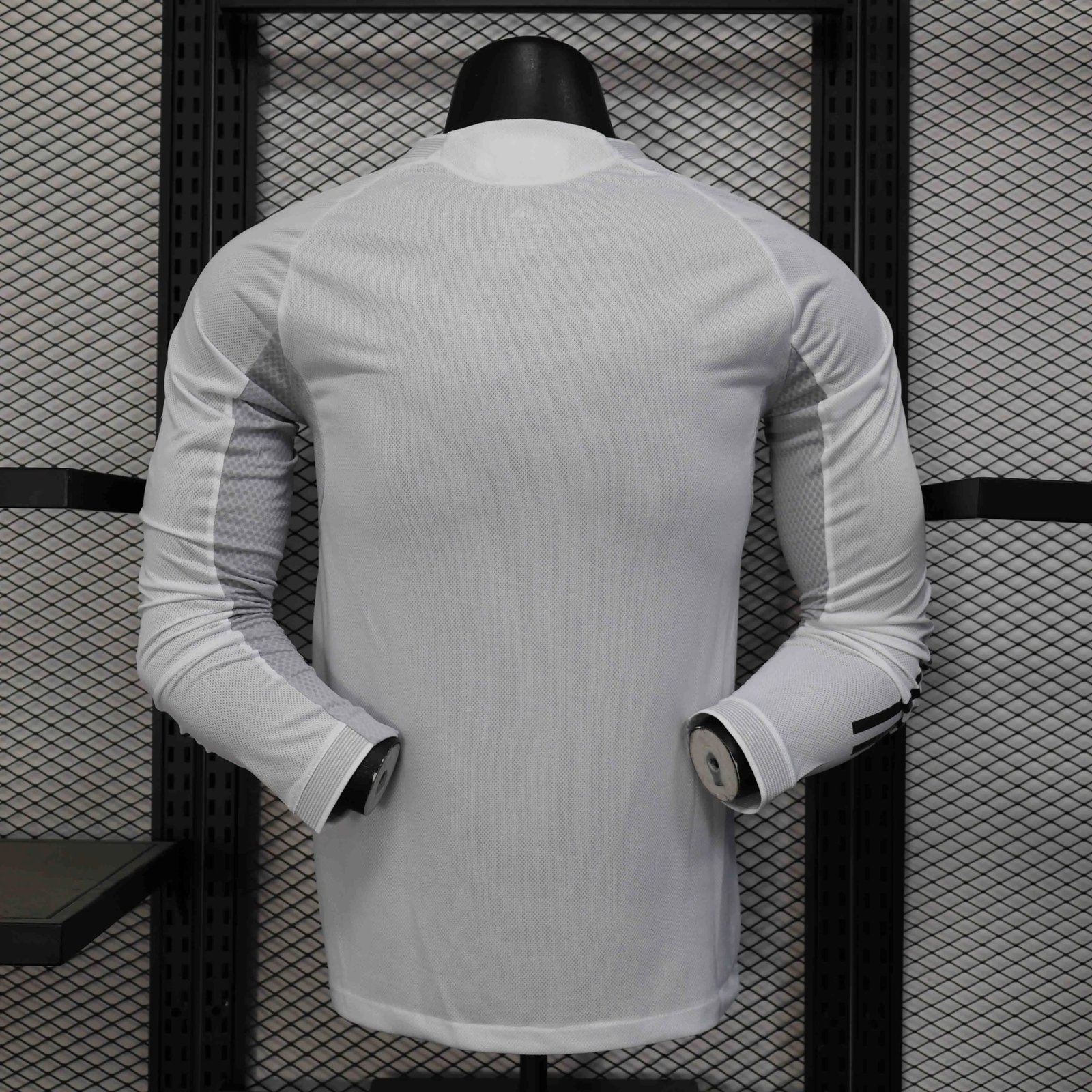Real Madrid Authentic Soccer Jersey Home Long Sleeve Shirt 2025/26