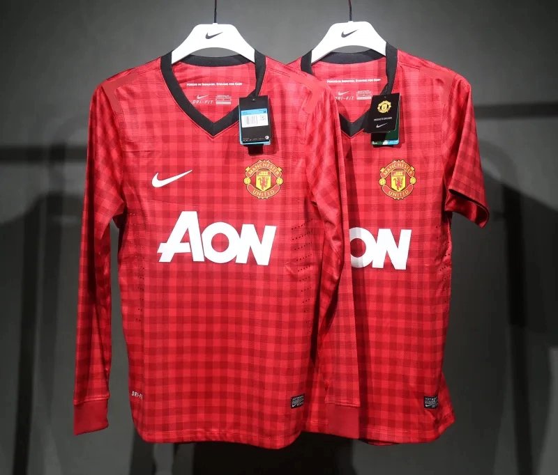 Manchester United Authentic Retro Home Football Jersey Shirt 2012/13