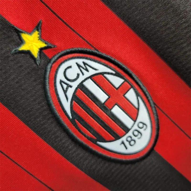 Kaká #22 AC Milan Retro Soccer Jersey Home Shirt 2013/14
