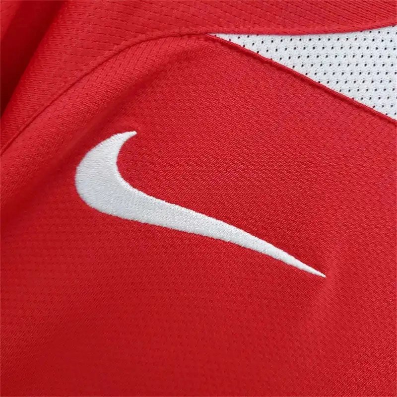 Rooney #8 Manchester United Retro Home Football Jersey Shirt 2004/06