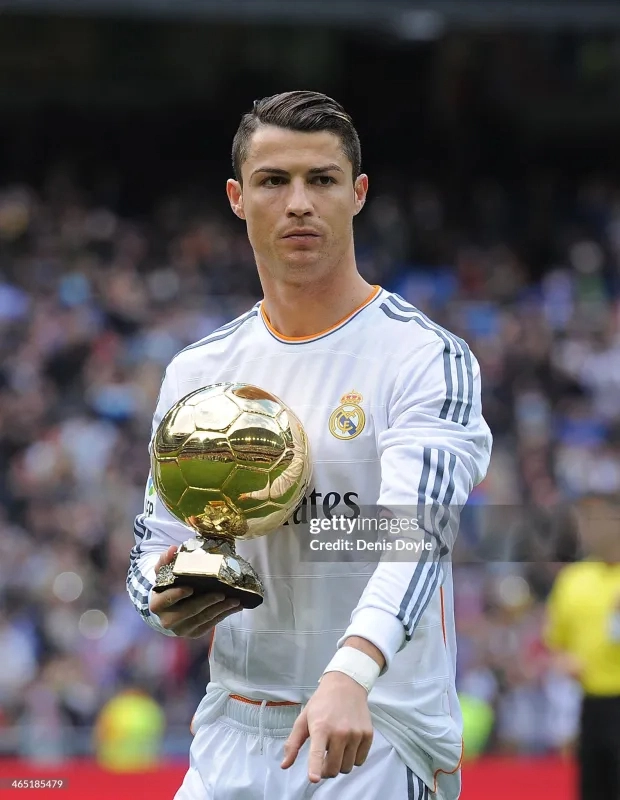 Real Madrid Authentic Retro Jersey Home Long Sleeve Soccer Shirt 2013/14