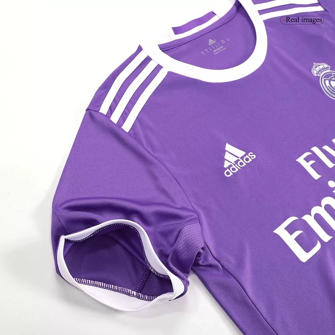 Real Madrid Retro Jersey Away Soccer Shirt 2016/17