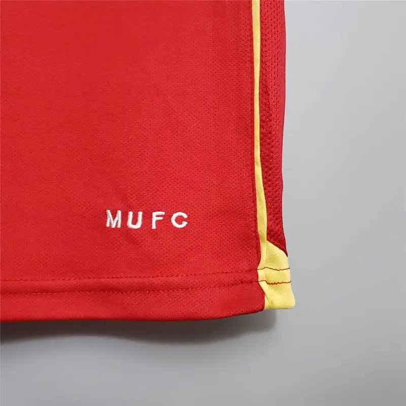 Manchester United Retro Home Football Jersey Shirt 2006/07