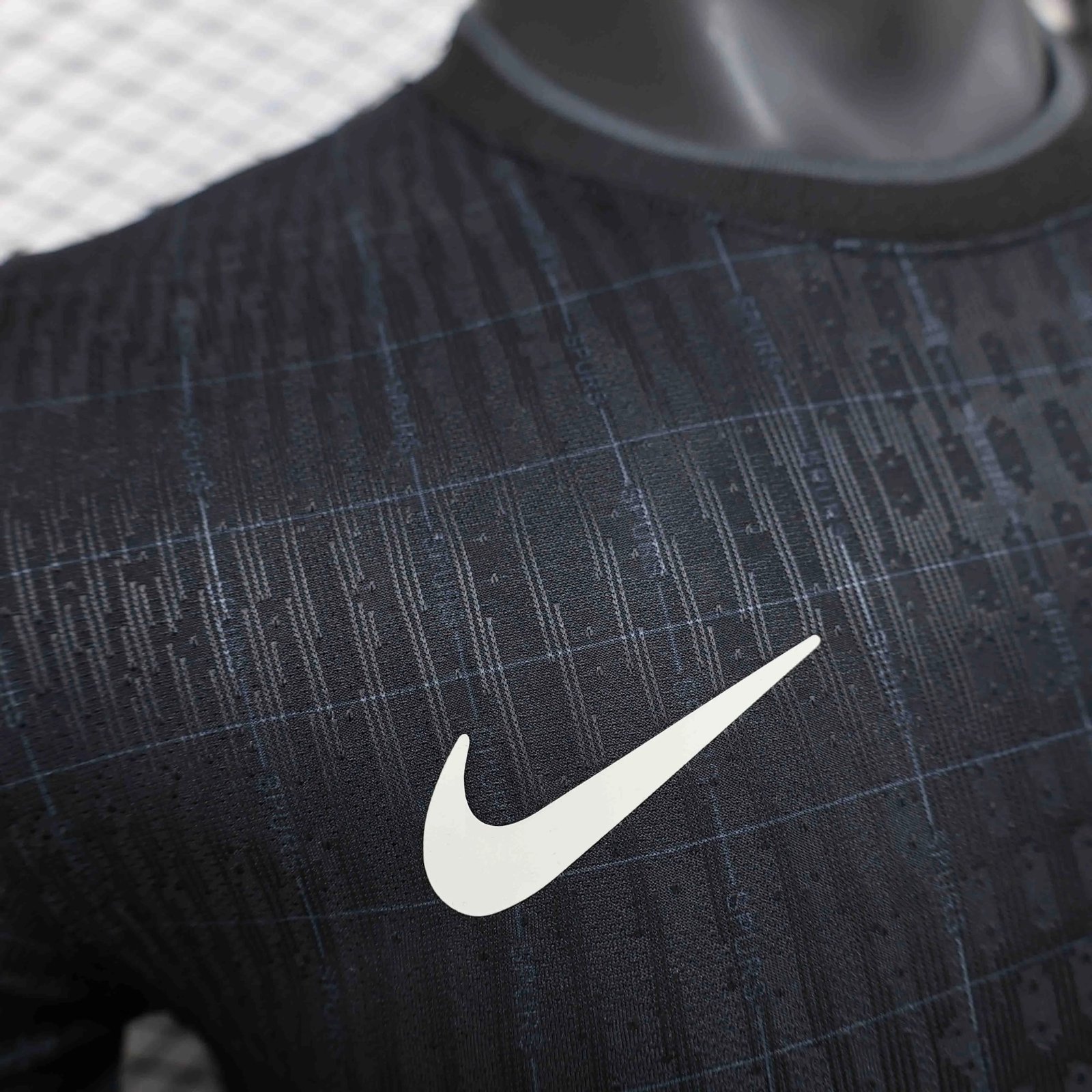 Tottenham Hotspur Authentic Football Jersey Away Shirt 2025/26