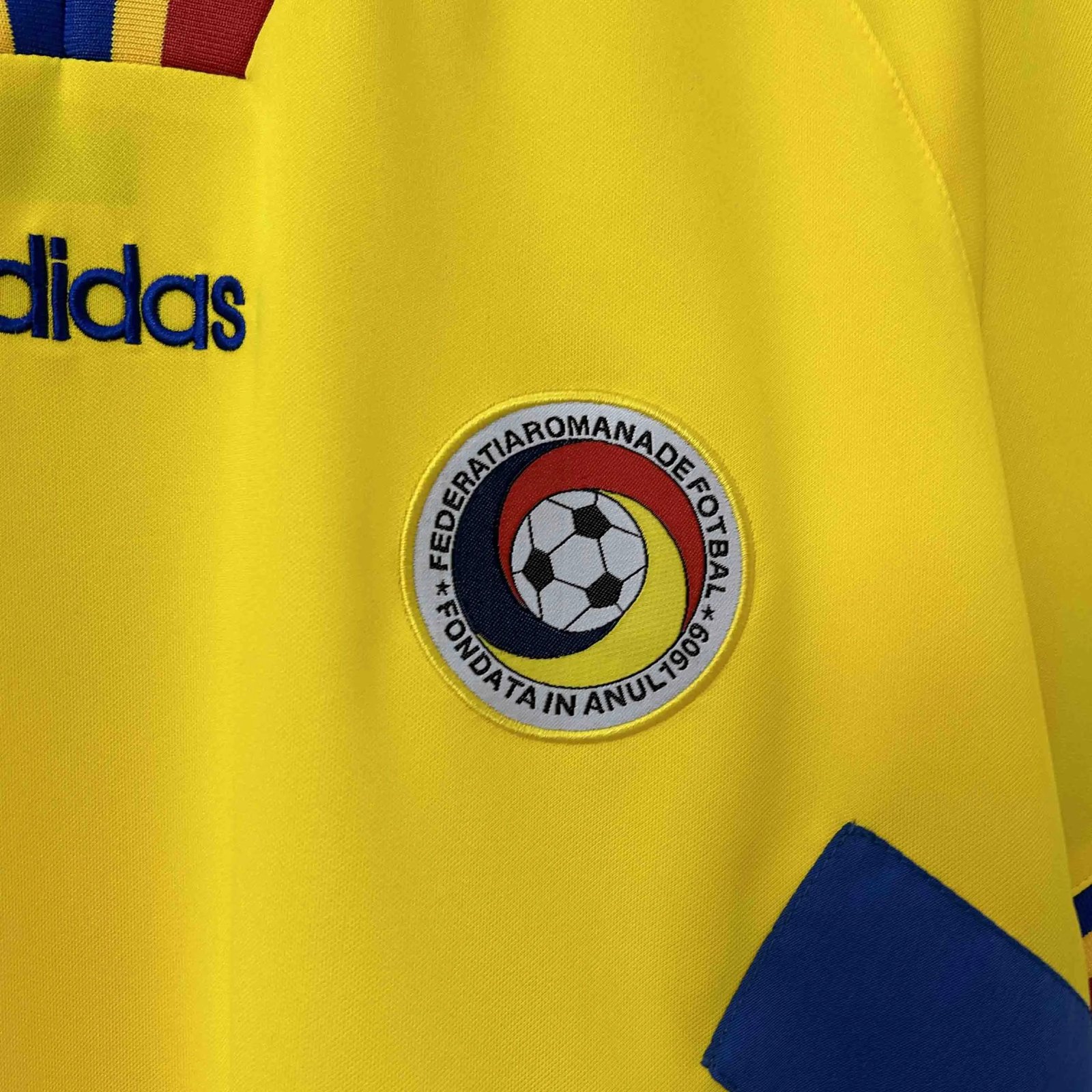 ee530e1ea76187c6c9e6f6e938ef223488f2c713 Romania Soccer Jersey Home Retro Jersey 1994