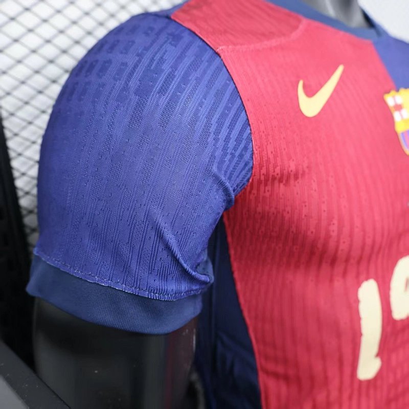 f039ebffcde6c72039a0b7c3fba62939c518d3a4 Barcelona Authentic Soccer Jersey Home x Taylor Swift Shirt 2025/26