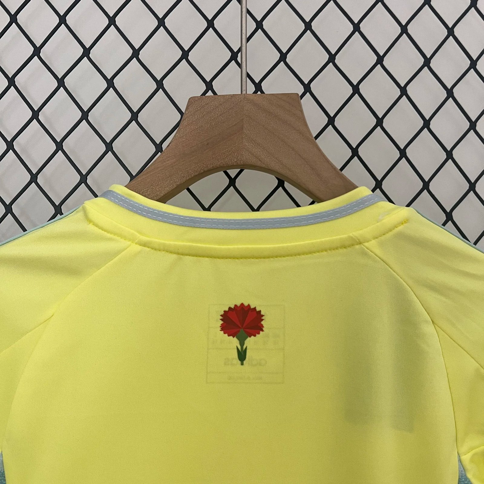 f14c8739d5656904d5290271a41778594ce89132 Spain Away Football Uniform Kids Kit Jersey+Shorts EURO 2024