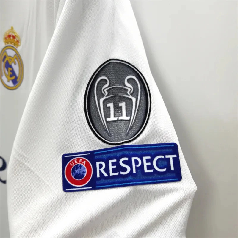 Ronaldo #7 Real Madrid Retro Jersey Home Soccer Shirt 2016/17