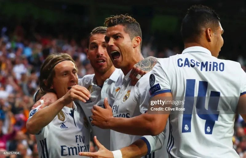 Real Madrid Authentic Retro Jersey Home Soccer Shirt 2016/17